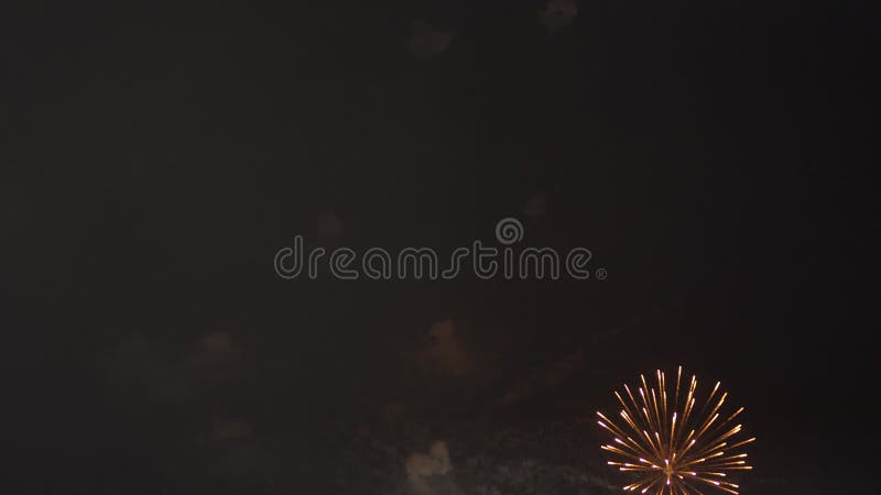 Fuochi d'artificio nel cielo Celebrazione del 4 luglio Priorit? bassa del grunge di indipendenza Day 2