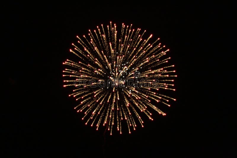 Fuoco d'artificio 2 fotografie stock libere da diritti Fuoco d'artificio 2 fotografie stock libere da diritti