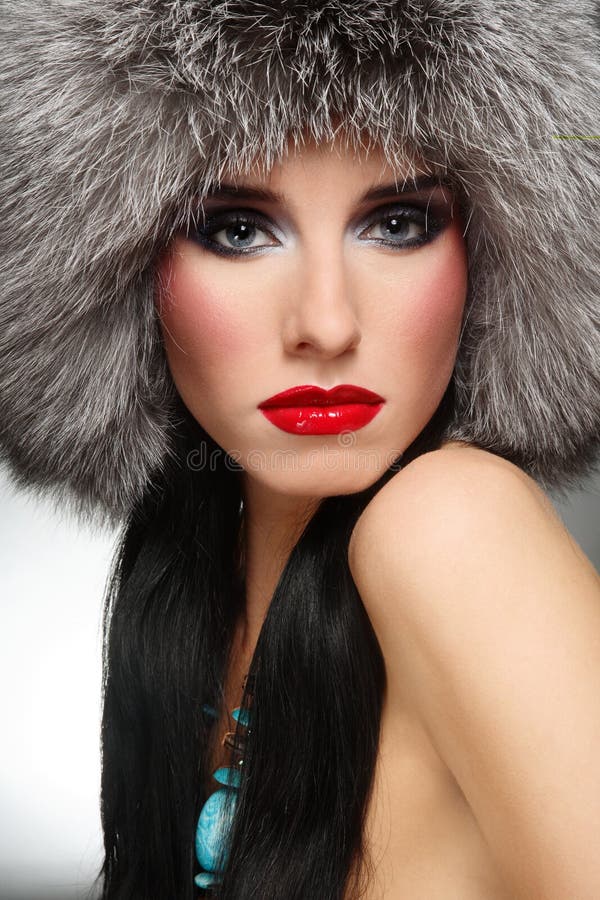 Fashion Beautiful Woman Posing in Fur Coat. Winter Girl Model I Stock ...