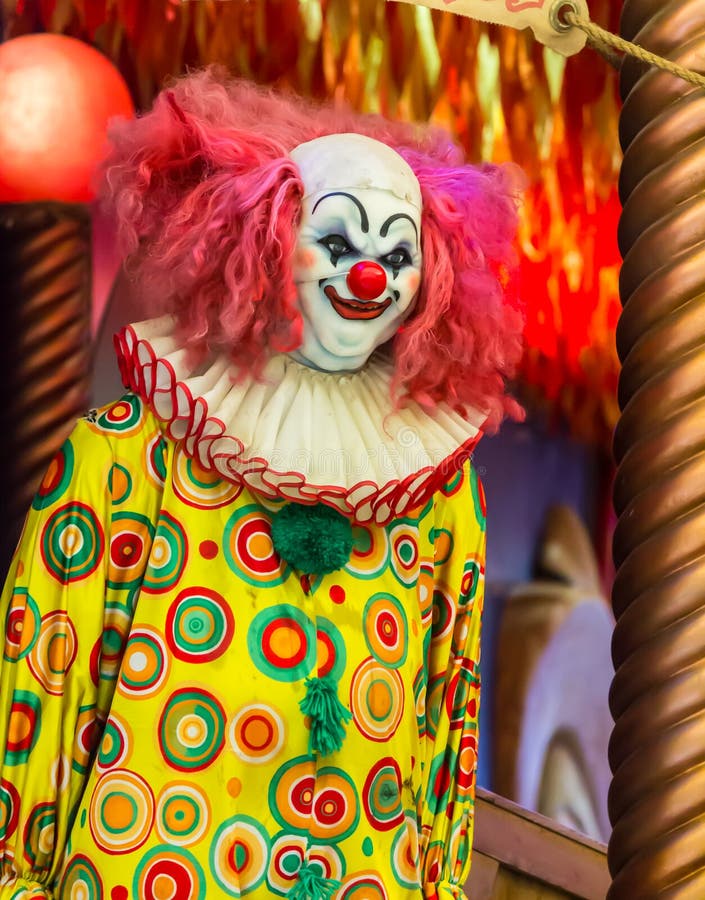 Furchtsame Clownpuppe lizenzfreie stockfotografie Furchtsame Clownpuppe lizenzfreie stockfotografie