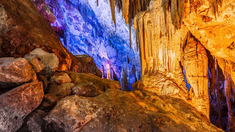 Furong Cave in Wulong Karst National Geology Park, China royalty free stock images Furong Cave in Wulong Karst National Geology Park, China royalty free stock images