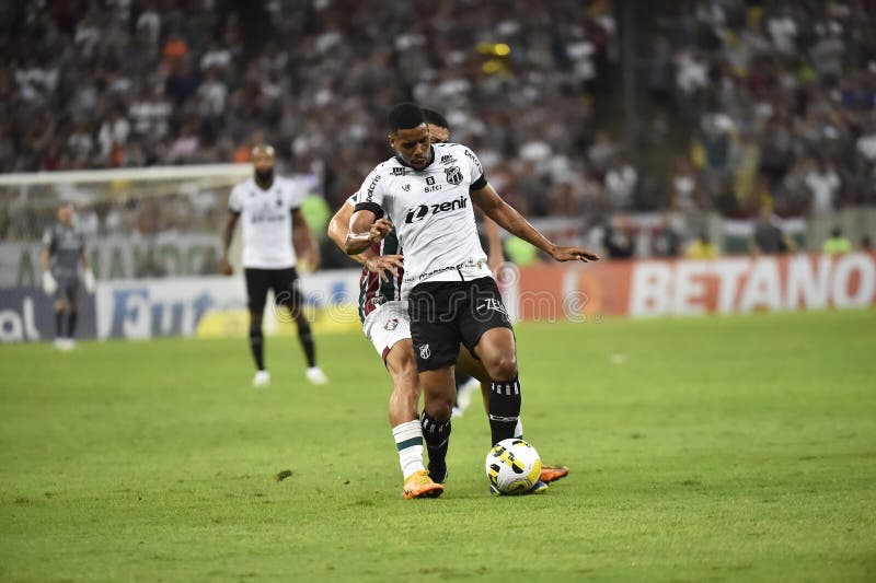 Futebol brasil fluminense fotografia editorial. Imagem de jogo - 251193102