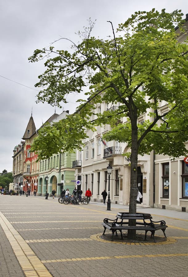Fußgängerstraße Korzo in Subotica serbien lizenzfreie stockfotografie Fußgängerstraße Korzo in Subotica serbien lizenzfreie stockfotografie