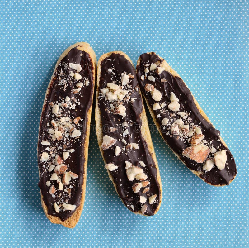 För chokladmandel för gluten fri biscotti arkivbilder För chokladmandel för gluten fri biscotti arkivbilder
