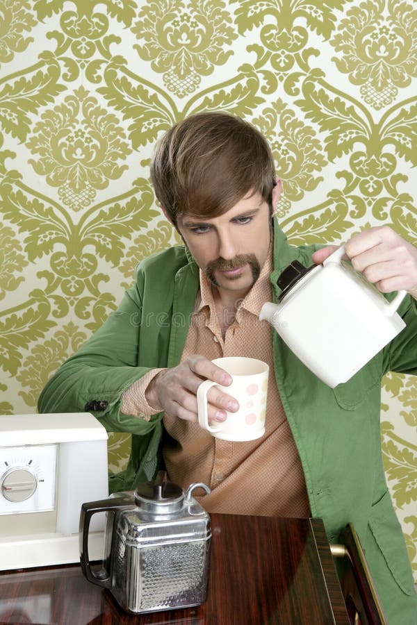 För geekman för kaffe dricka tappning för teapot för tea retro royaltyfri fotografi