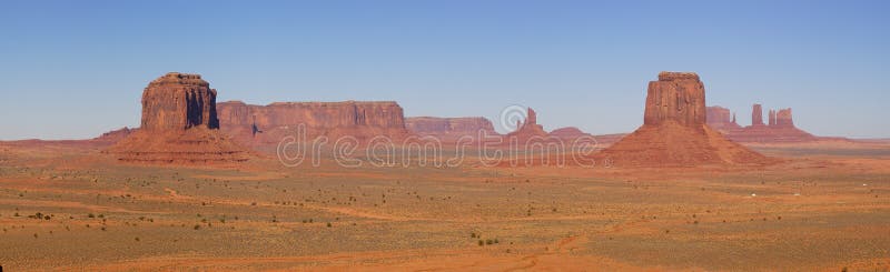 för monumentpanorama för 5 mesas dal arkivbild för monumentpanorama för 5 mesas dal arkivbild