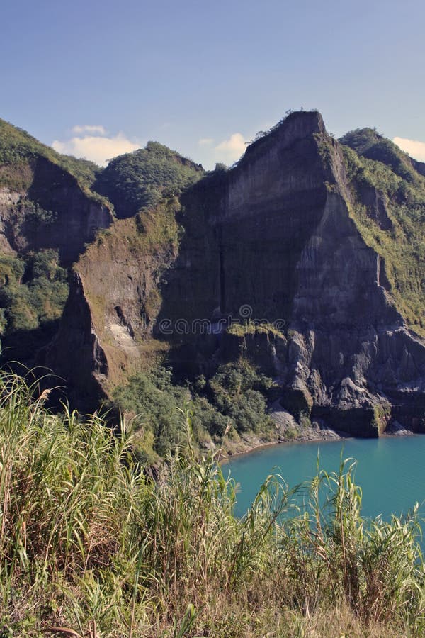 för philippines för kraterlakemontering vulkan pinatubo royaltyfria bilder för philippines för kraterlakemontering vulkan pinatubo royaltyfria bilder