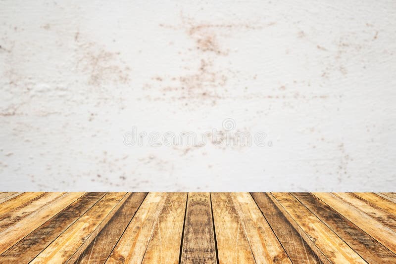 För plankatabell för tomt perspektiv wood överkant med gammal cementväggblac royaltyfri foto För plankatabell för tomt perspektiv wood överkant med gammal cementväggblac royaltyfri foto