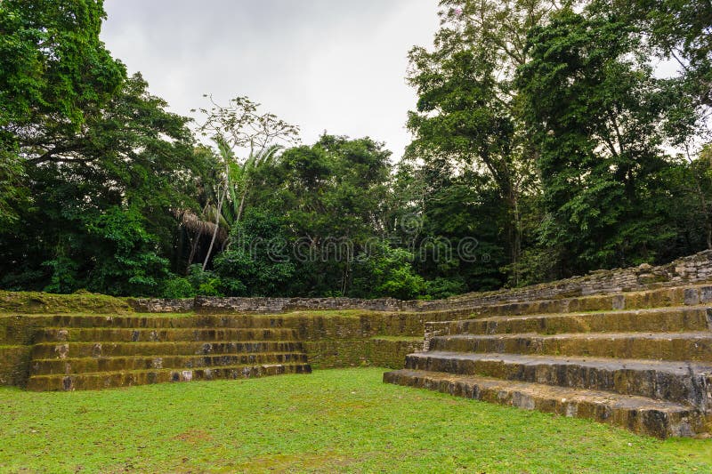 Fördärvar av Tulum royaltyfri foto