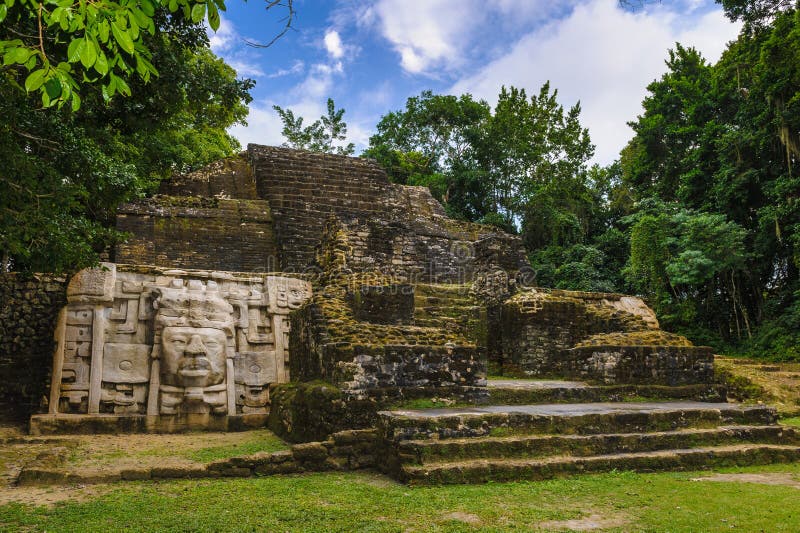 Fördärvar av Tulum arkivfoton