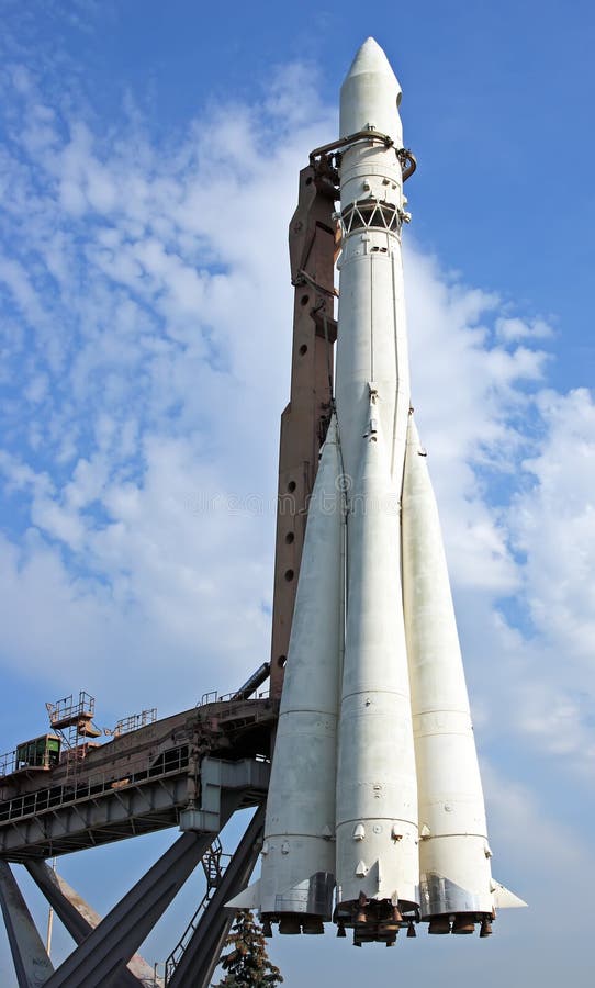 Först raketavstånd royaltyfri bild