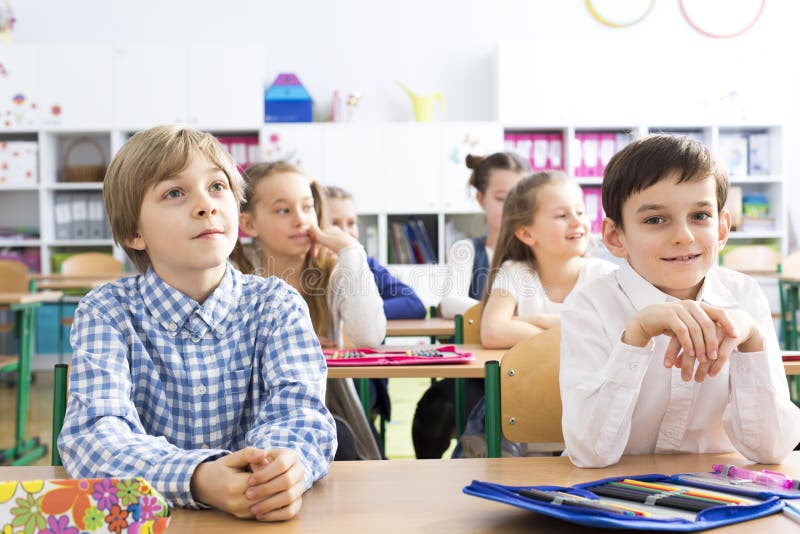 första skola för dag royaltyfri fotografi första skola för dag royaltyfri fotografi