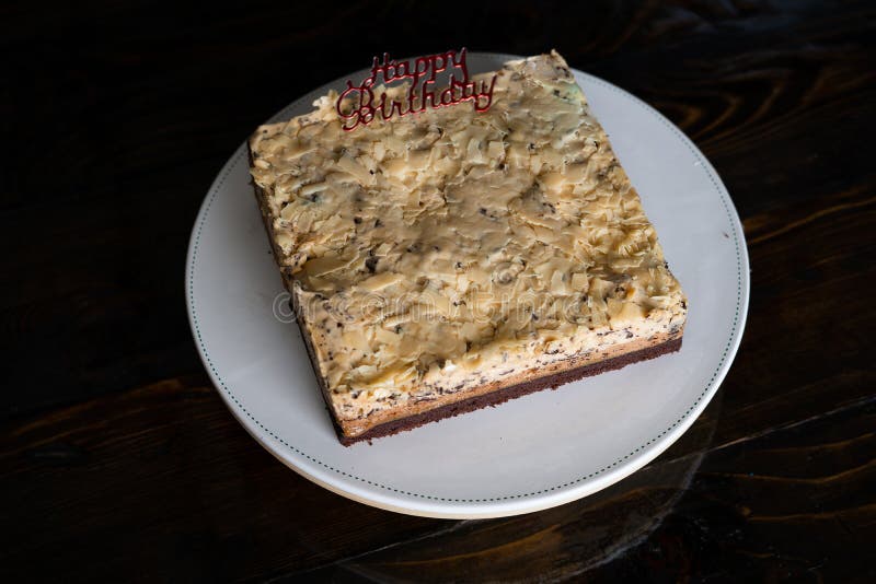 906 Gateau De Mousse De Chocolat De Joyeux Anniversaire Photos Libres De Droits Et Gratuites De Dreamstime 906 Gateau De Mousse De Chocolat De Joyeux Anniversaire Photos Libres De Droits Et Gratuites De Dreamstime