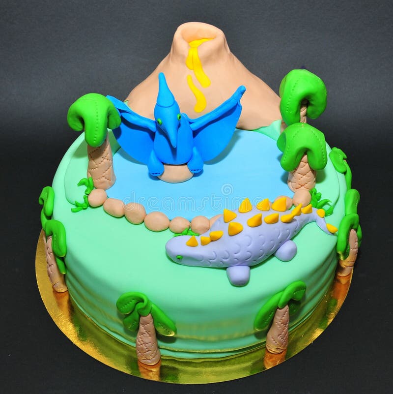 Gateau D Anniversaire De Theme De Dinosaures Photos Libres De Droits Et Gratuites De Dreamstime Gateau D Anniversaire De Theme De Dinosaures Photos Libres De Droits Et Gratuites De Dreamstime