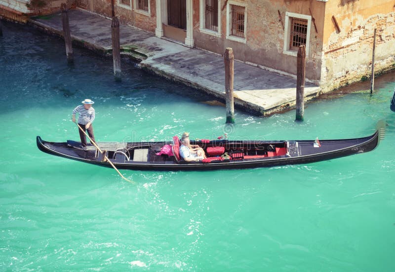Gôndola tradicional de Veneza, Itália fotografia de stock