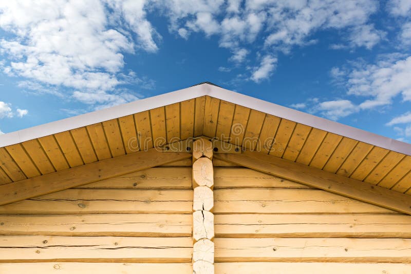 Gable of log cabin royalty free stock photo Gable of log cabin royalty free stock photo