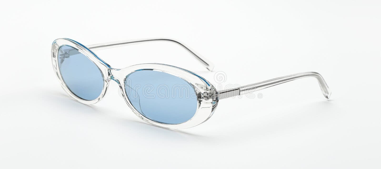 De Sol Retro Aisladas En Fondo Blanco. Gafas De Sol Vintage Mujer Accesorios De Verano Color Blanco Y Azul de - Imagen de accesorio, cristales: 191225793