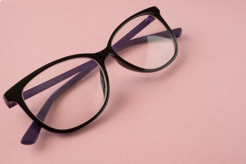 Gafas En Para Mejorar La Visión Imagen de archivo - de lente, marcos: 179362989