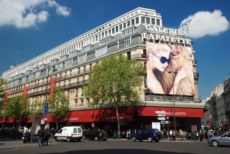 Galeries Lafayette In Paris Editorial Image - Image of mall, business ...