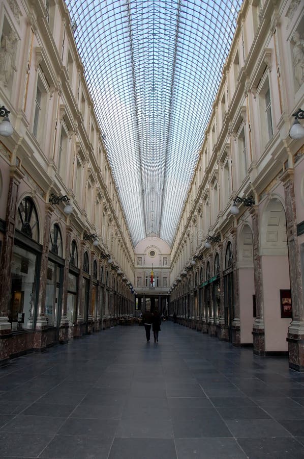 Galeries royales de Saint-Hubert à Bruxelles photographie stock Galeries royales de Saint-Hubert à Bruxelles photographie stock