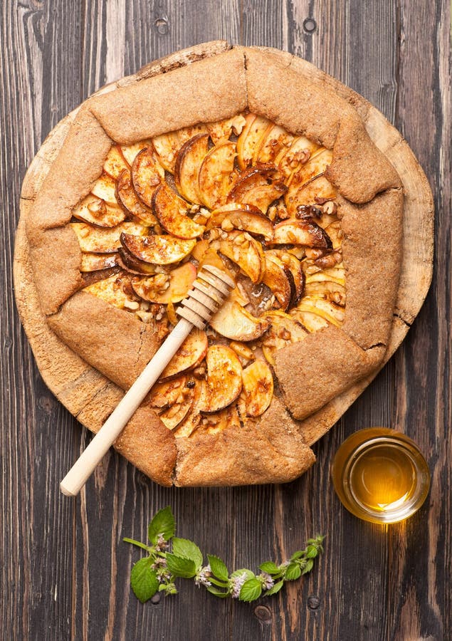 Galette with apples.