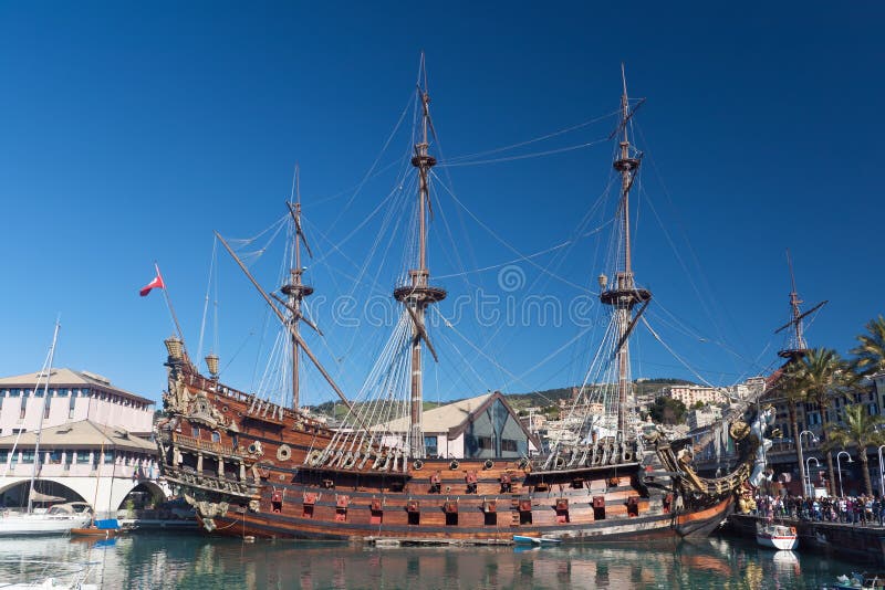 Galleon di Olg immagini stock libere da diritti Galleon di Olg immagini stock libere da diritti