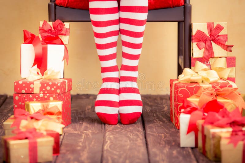 Gambe sexy della donna di Santa fotografie stock Gambe sexy della donna di Santa fotografie stock