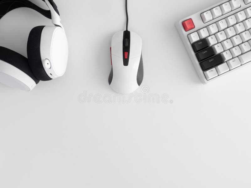 White Game Controller Color Backlighted Keyboard Headphones Grey Desk  Professional Stock Photo by ©gleitfrosch 506537542