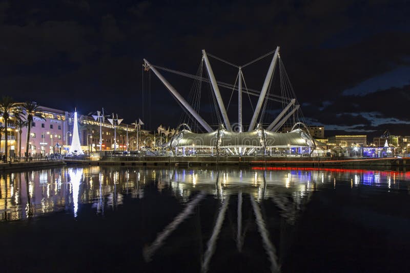 Download Gammal port Genoa Night arkivfoto. Bild av hamn, europa - 106838288