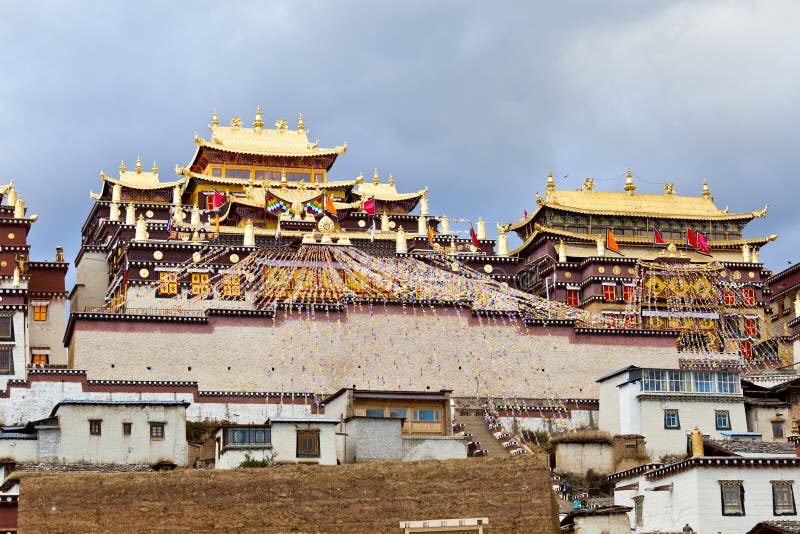 Ganden Sumtseling Monastery in Shangrila, China royalty free stock images