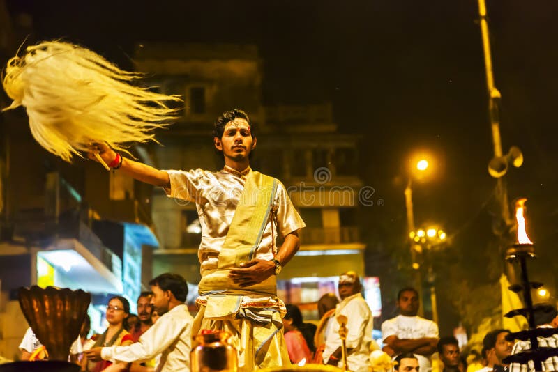Ganga Aarti w Varanasi zdjęcia royalty free Ganga Aarti w Varanasi zdjęcia royalty free