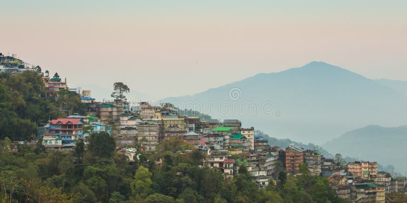 Gangtok la capitale du Sikkim, Inde photo libre de droits Gangtok la capitale du Sikkim, Inde photo libre de droits