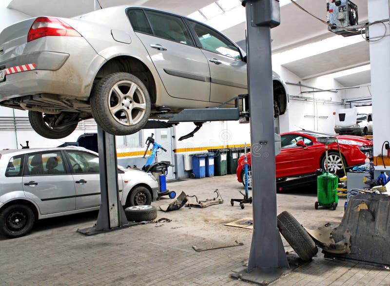 Garage automobile de service photos stock Garage automobile de service photos stock
