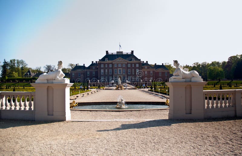 Garden from Dutch palace .