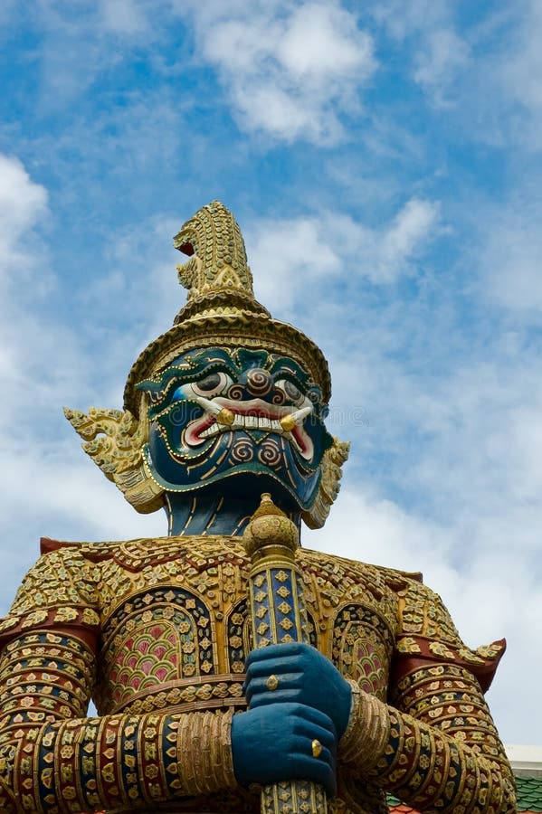 Gardien géant mythique chez Wat Phra Kaew, Bangkok