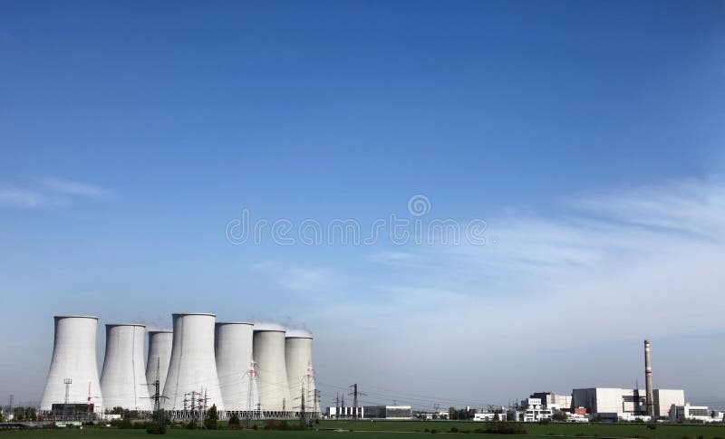 Centrale nucléaire électrique image libre de droits