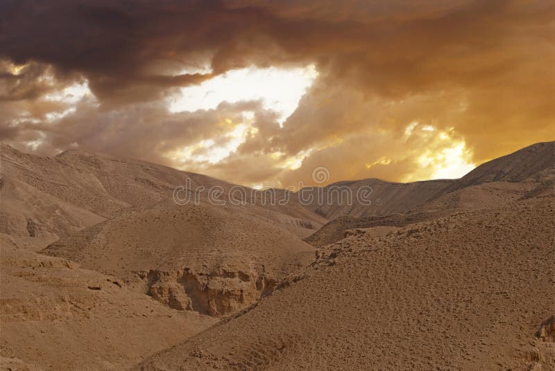 Wadi Kelt Ou Nahal Prat Judean Desert Israel. Trilha Nas Rochas Ao