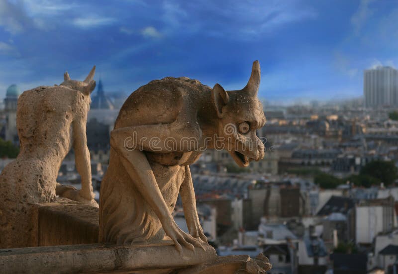 Gargouille Notre Dame De Paris Disney Gargouille De Notre Dame De Paris Image stock - Image du endroit