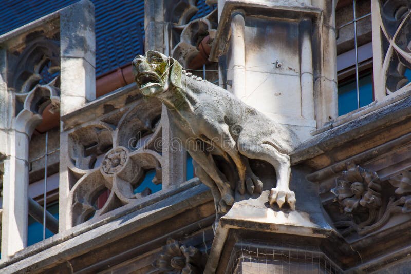 139 Gargoyle Dog Stock Photos - Free & Royalty-Free Stock Photos
