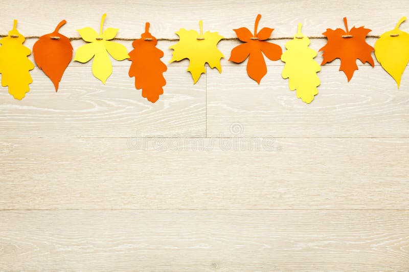Garla simple, rústico de las decoraciones de la acción de gracias de la caída del estilo rural foto de archivo libre de regalías Garla simple, rústico de las decoraciones de la acción de gracias de la caída del estilo rural foto de archivo libre de regalías
