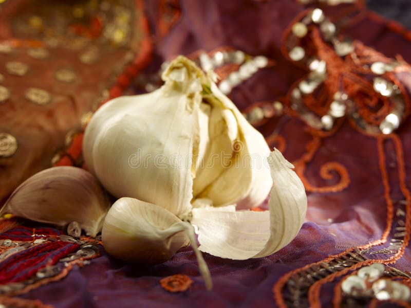 Garlic on cloth stock photo. Image of clove, spice, healthy 33593804