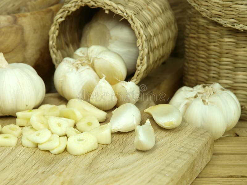 Garlic pods stock photo. Image of organic, nutrition 17608964