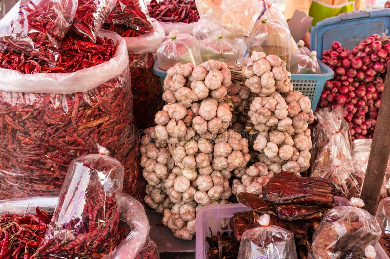 Garlic in Spice Market