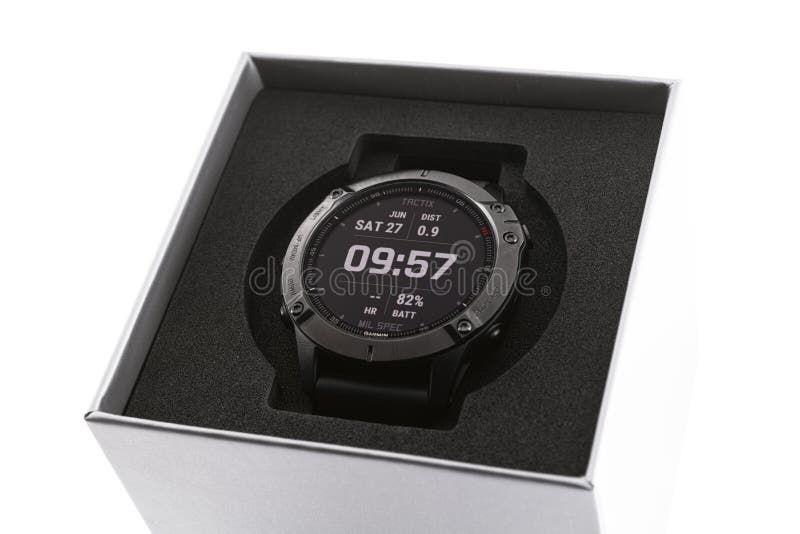 Garmin Fenix 6 Pro Smart Watch: Đã đến lúc nâng cấp đồng hồ thông minh của bạn! Garmin Fenix 6 Pro sẽ mang đến cho bạn những trải nghiệm tuyệt vời trong thể thao và sức khỏe. Với thiết kế trẻ trung và chất lượng vượt trội, chiếc đồng hồ này sẽ trở thành người bạn đồng hành đáng tin cậy của bạn. Hãy xem ngay để khám phá thêm về Garmin Fenix 6 Pro!