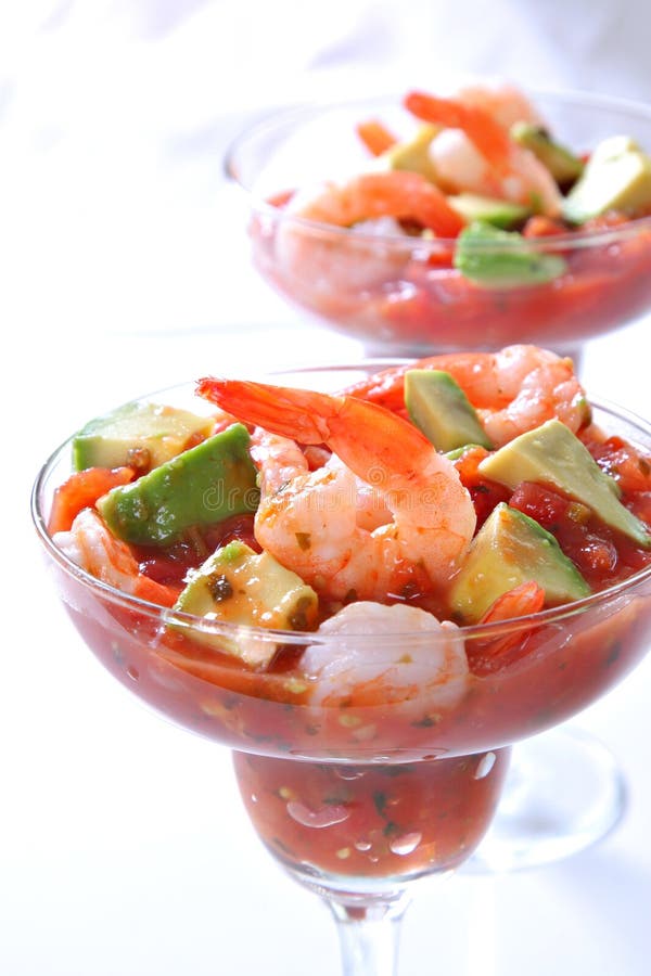 Garnalen met Avocadosalsa royalty-vrije stock foto