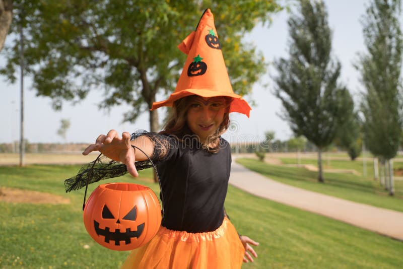 Camiseta Halloween Dia das Bruxas Abóbora Adulto Infantil