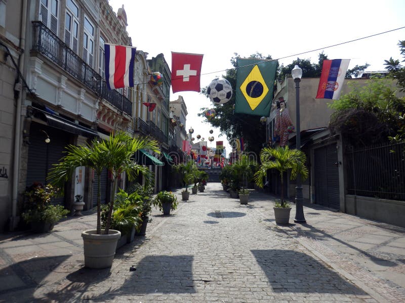 Gata i mitten av Rio de Janeiro royaltyfri foto Gata i mitten av Rio de Janeiro royaltyfri foto
