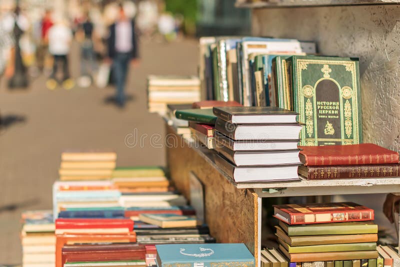 Gatahandel av böcker arkivfoto Gatahandel av böcker arkivfoto