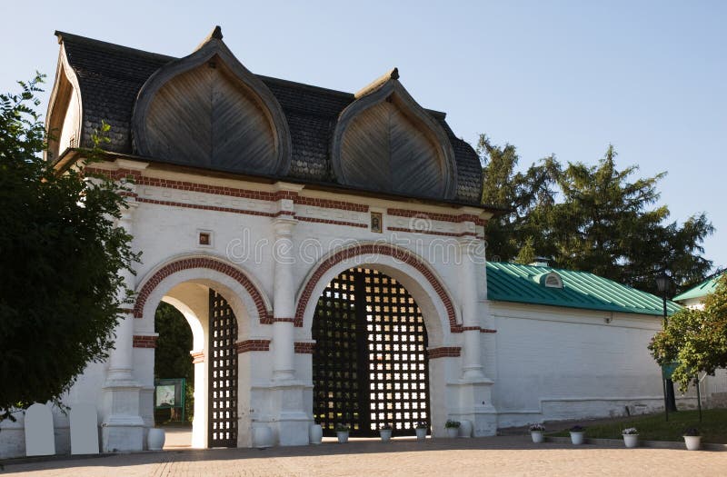 Gate of homestead stock image. Image of green, lattice 19930857
