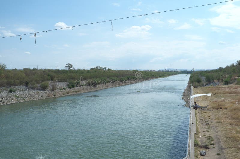 The gate will open or close to preserve water from Pa Sak river that flow to Chao Phraya River eventually. The gate will open or close to preserve water from Pa Sak river that flow to Chao Phraya River eventually.